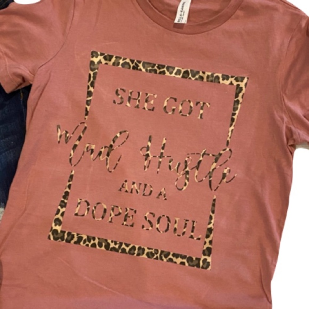 Women’s graphic tee